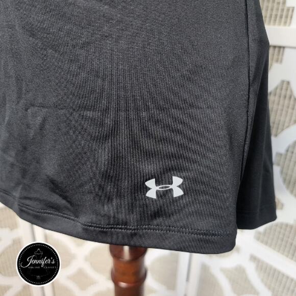 Under Armour NWT Women's Black Wishbone Tank Top Size L - Picture 4 of 11